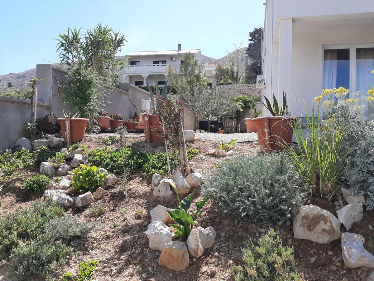 Apartments Veronika Pag Town Luaran gambar