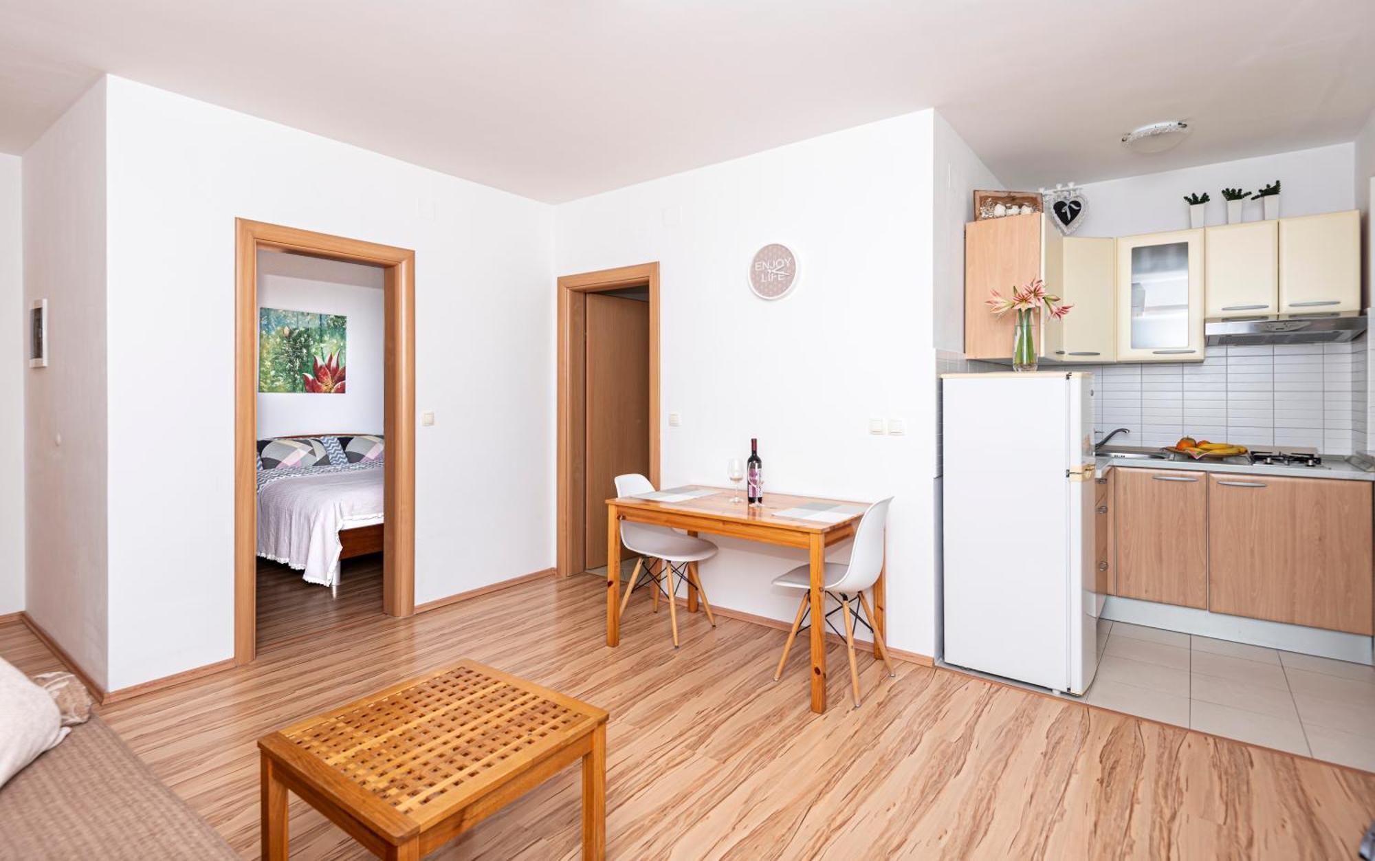 Apartments Veronika Pag Town Luaran gambar