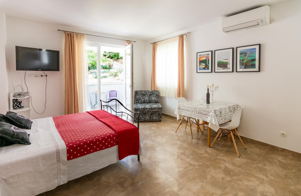 Apartments Veronika Pag Town Luaran gambar